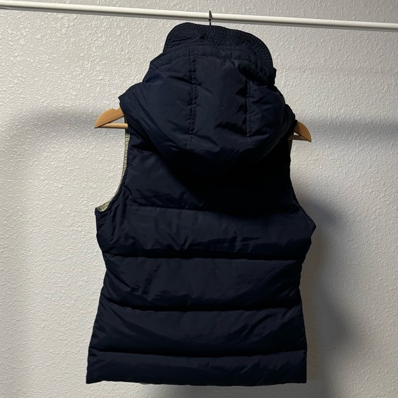 Penfield Navy button up puffer hooded vest - Picture 2 of 3